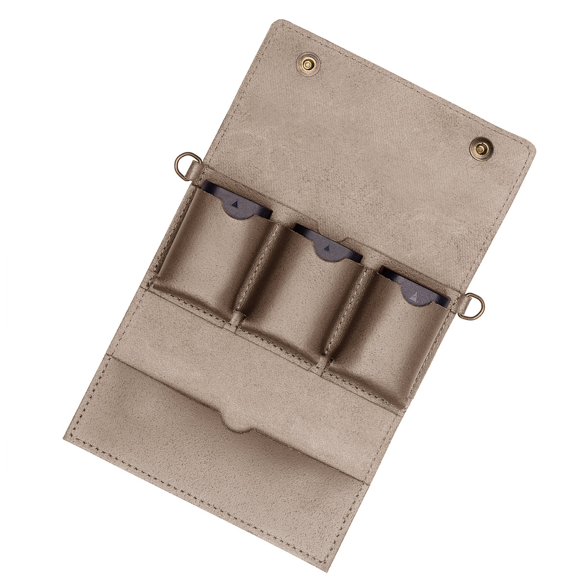 Leren camera accu houder voor drie reserve batterijen desert taupe